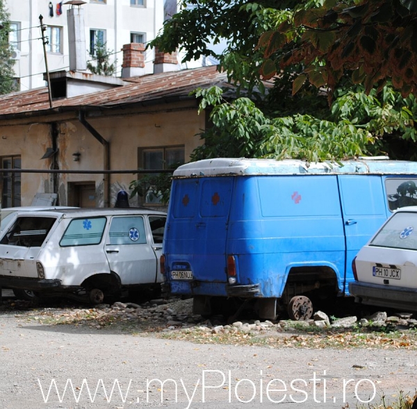 Mai stii cum aratau ambulantele, inainte de 1989?